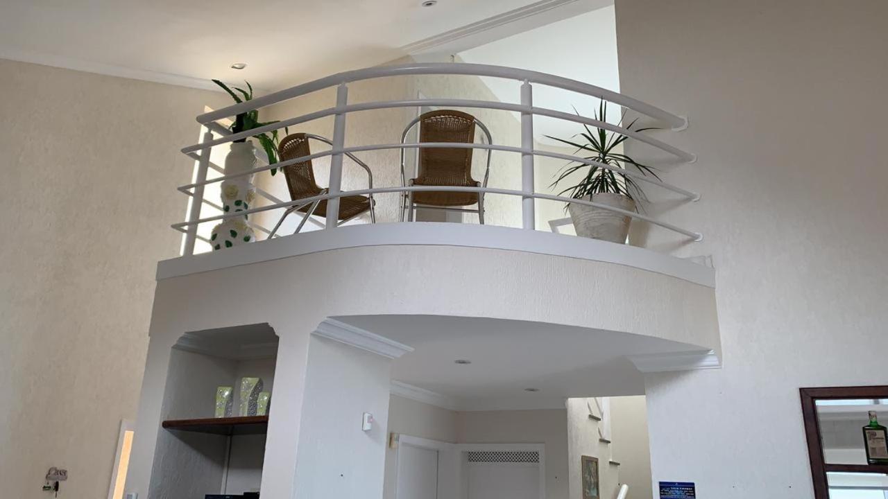 Casa Praia Villa Гуаружа Екстериор снимка